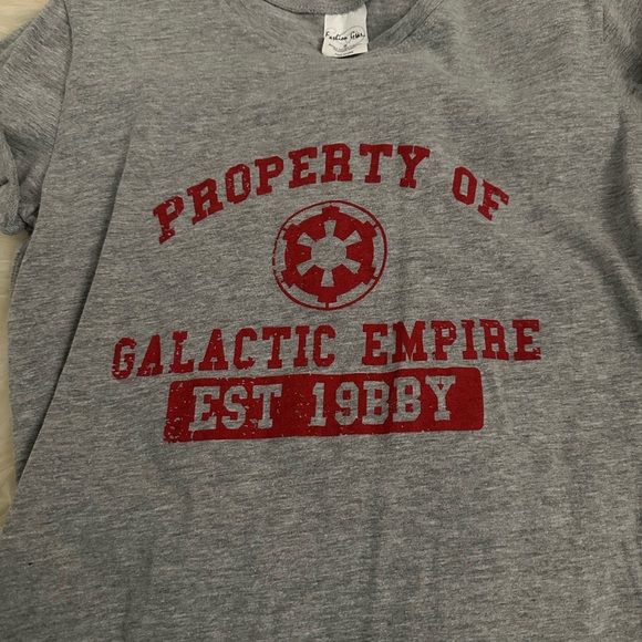 Star Wars Property of Galactic Empire T-Shirt Daisy Ridley - Picture 3 of 3